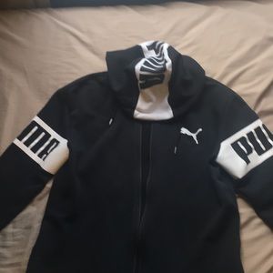 RARE puma hoodie - men’s small